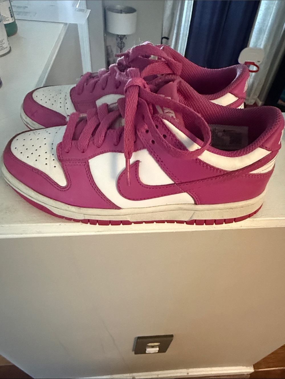 Nike Women's Pink and White Low-Top Sneakers